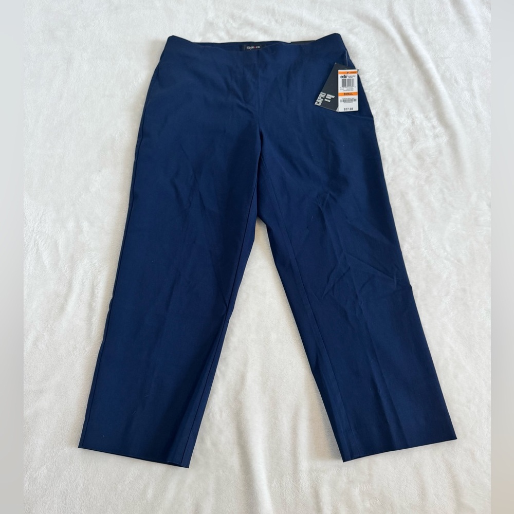 Style & Co Size Small Capri Pants Comfort Waist. Bright Navy Blue. NEW with tags